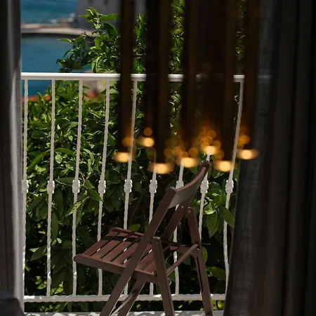 Old Viewpoint By Dubrovnikview Apartment